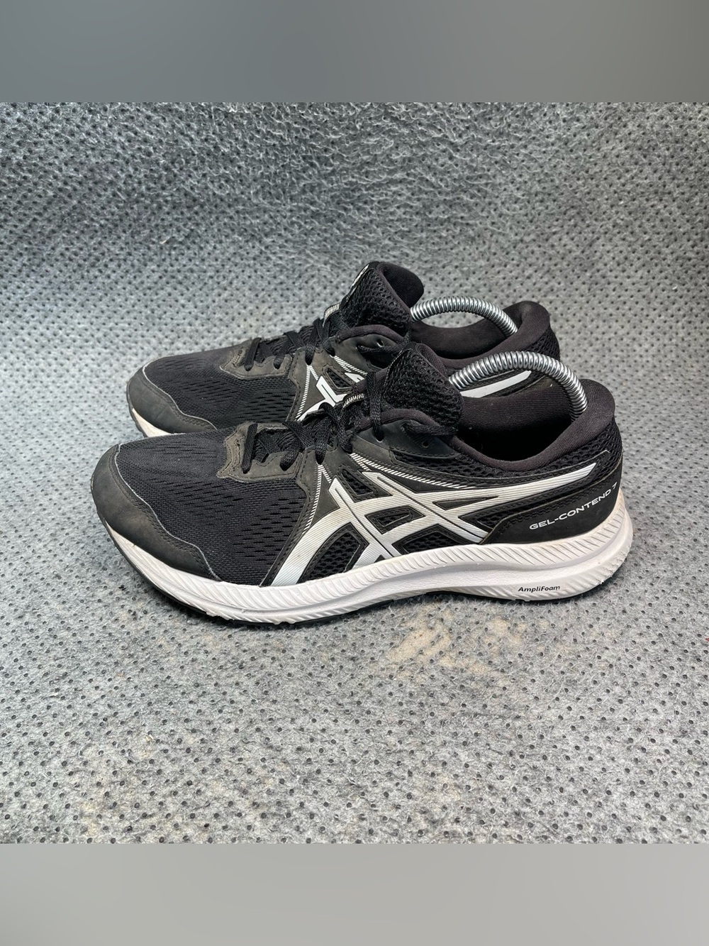 Asics Gel-Contend 7 Black White Running Shoes Size 8.5 Men’s